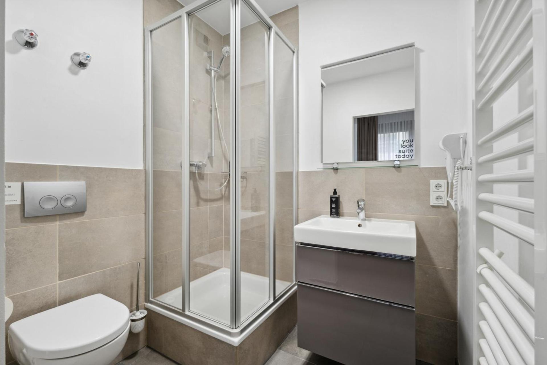 Limehome Munich Fritz-Erler Str Exterior foto